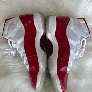 Nike Air Jordan 11 Retro Cherry 2022 Cherry
